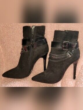 le chateau Black Suede Pointed Toe Chain-Trim Ankle Boots